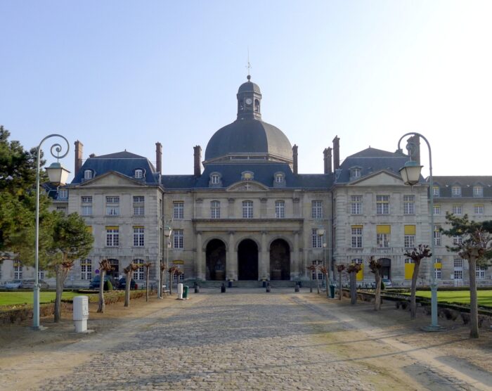 5 étudiants de NEOSUP en contrat d’allocation d’études à la Pitié-Salpétrière en 2020