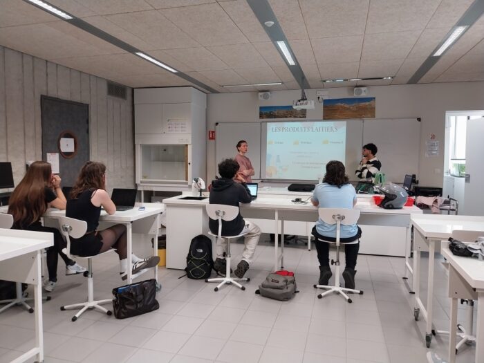Nos étudiants de BTS Diététique en action au lycée Bourquin : une mission santé réussie !