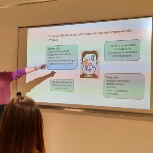 Sensibilisation aux troubles du neurodéveloppement et aux maladies psychiques.